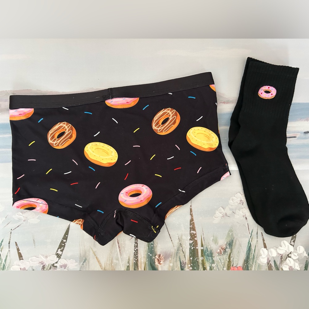 🍩Main and local Donut Print Underwear & Sock Gift Set🍩